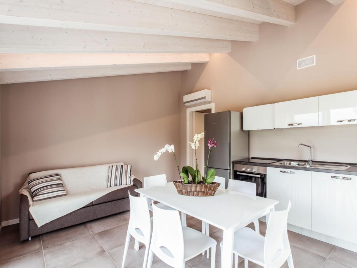 Apartment Rosa By Interhome Manerba del Garda Bagian luar foto