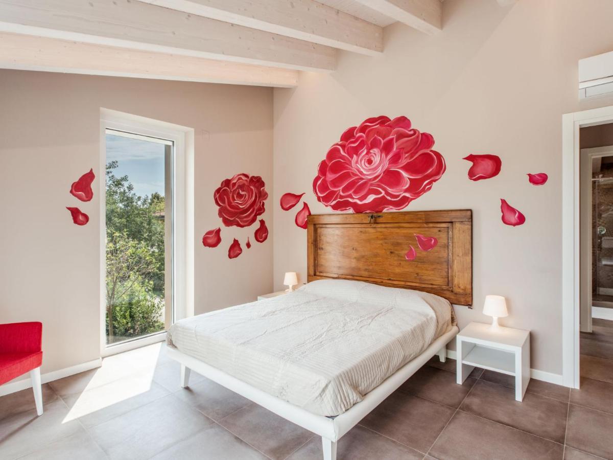 Apartment Rosa By Interhome Manerba del Garda Bagian luar foto